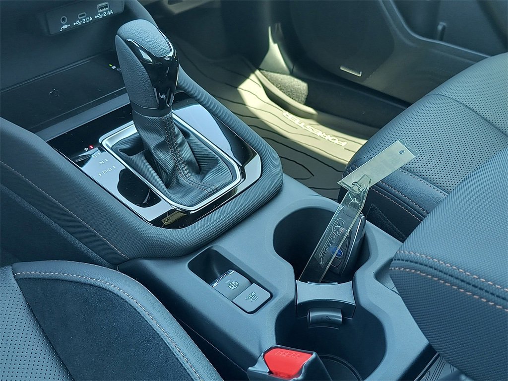 New 2025 Subaru Forester Touring image 10