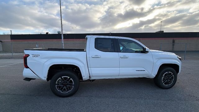 New 2026 Toyota Tacoma TRD Sport image 8