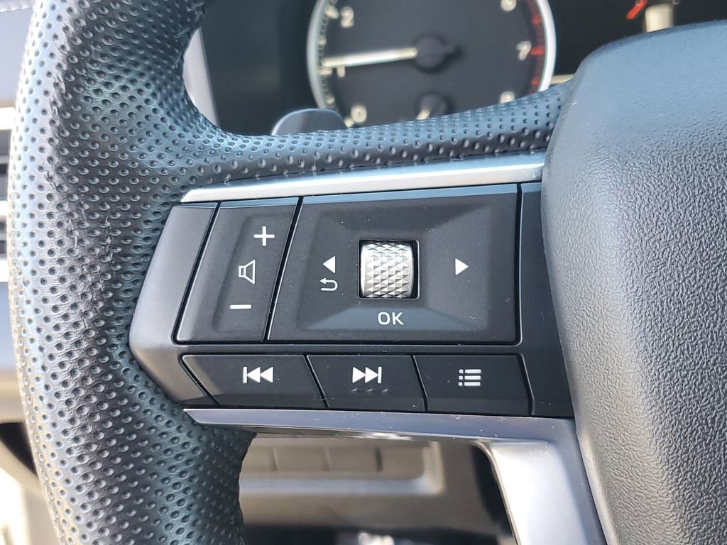 Used 2023 Mitsubishi Outlander SE image 22