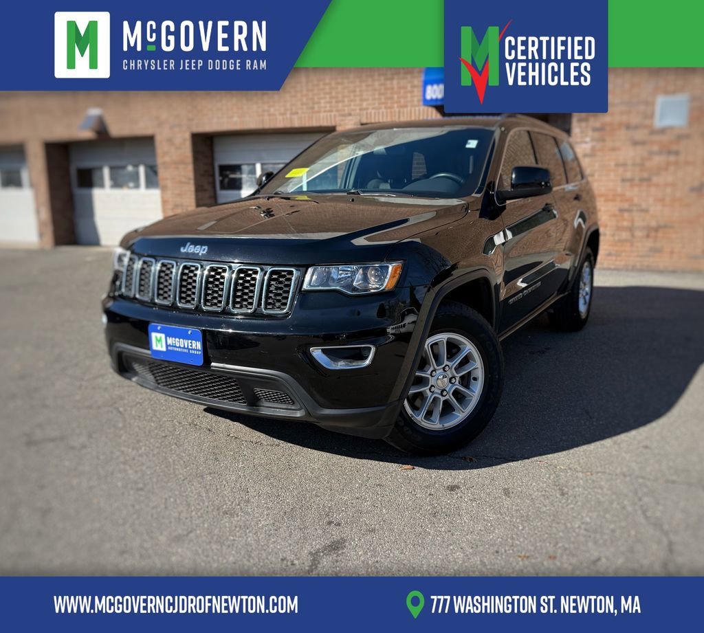 Used 2020 Jeep Grand Cherokee Laredo image 1