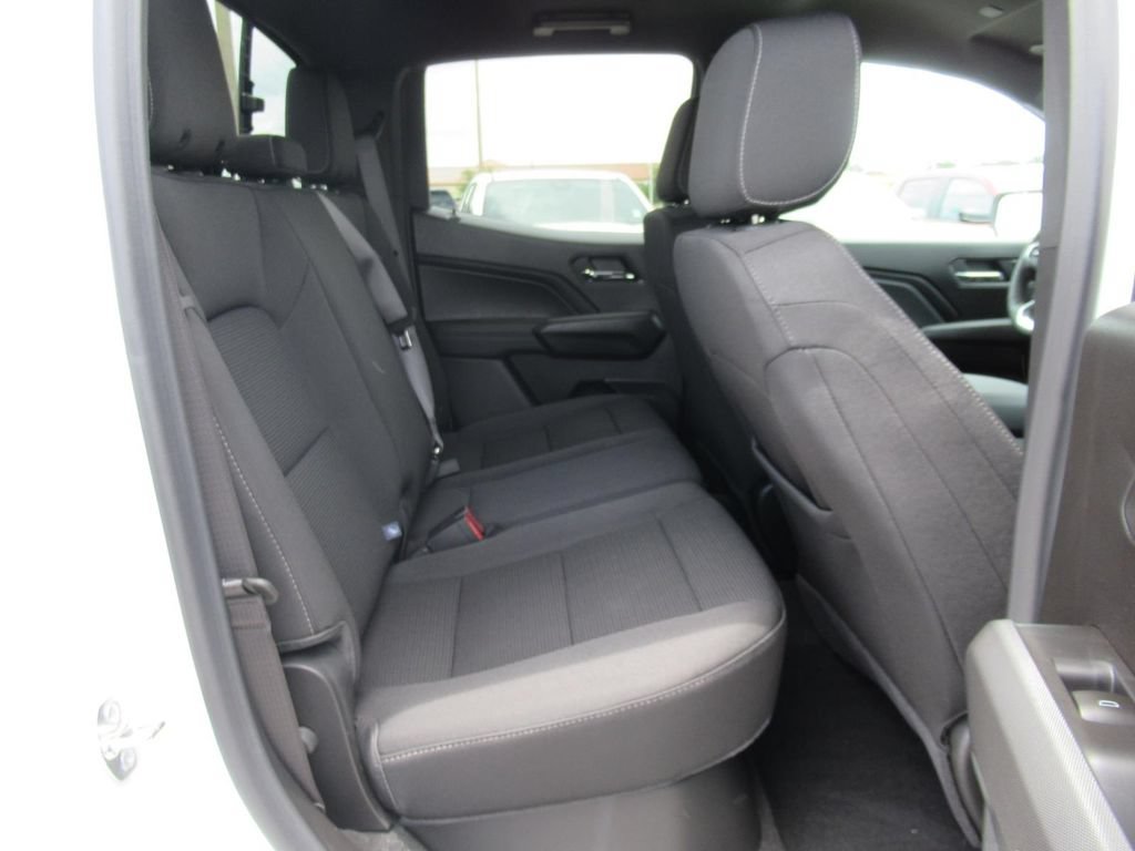 New 2026 GMC Canyon Elevation w/ Convenience Package RWD image 28