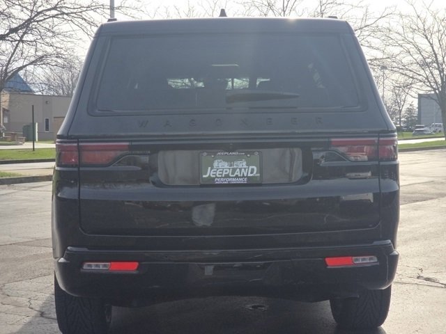 Used 2024 Jeep Wagoneer Series II image 27