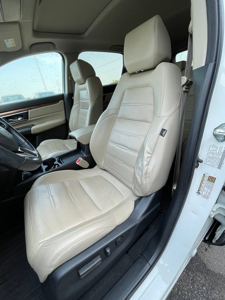 Used 2017 Honda CR-V Touring image 10