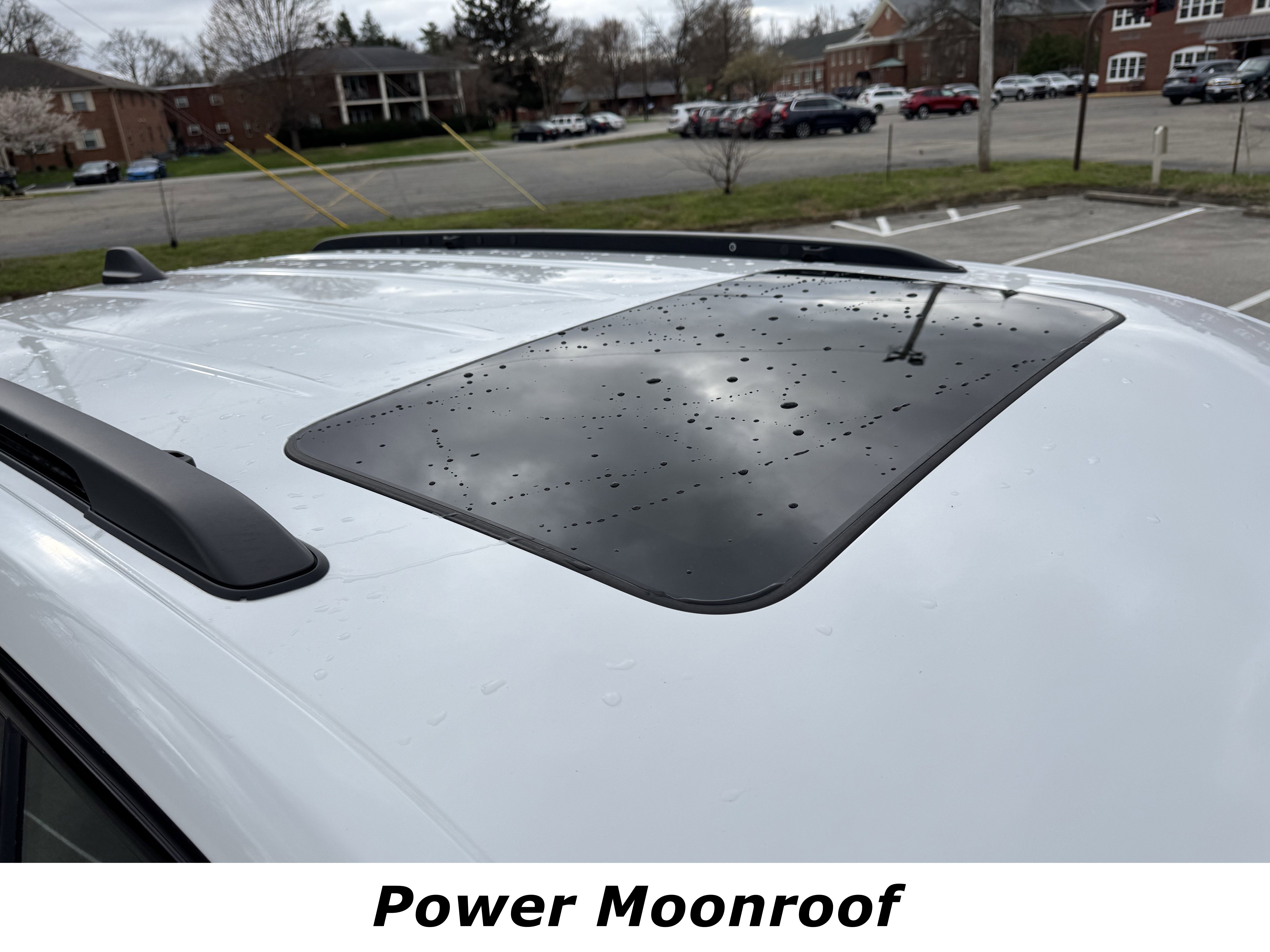 Used 2023 Jeep Grand Cherokee Altitude image 10