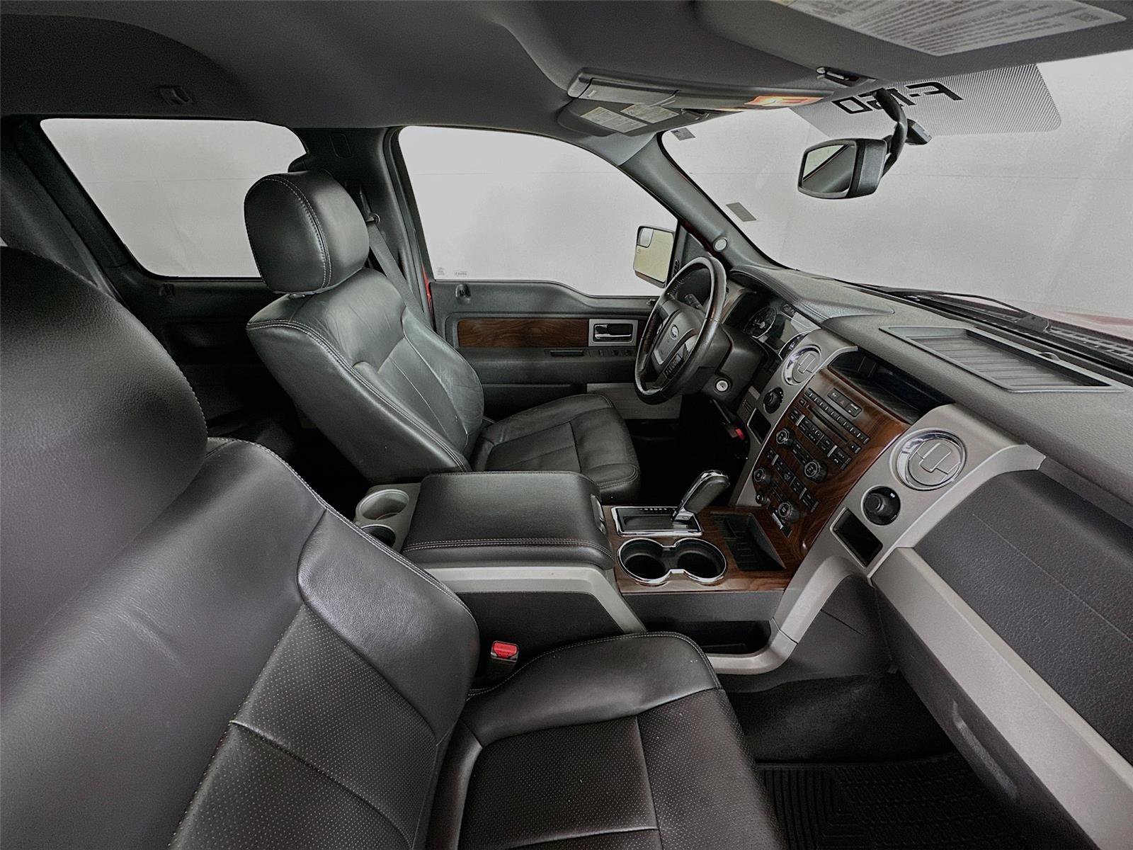 Used 2012 Ford F150 Lariat w/ Lariat Chrome Pkg image 26