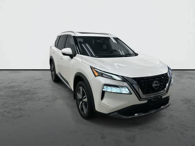 Used 2023 Nissan Rogue SL w/ SL Premium Package FWD image 6