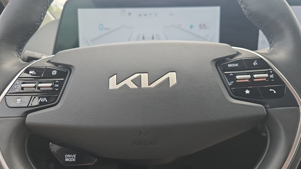 Used 2024 Kia EV6 Wind AWD/4WD image 12