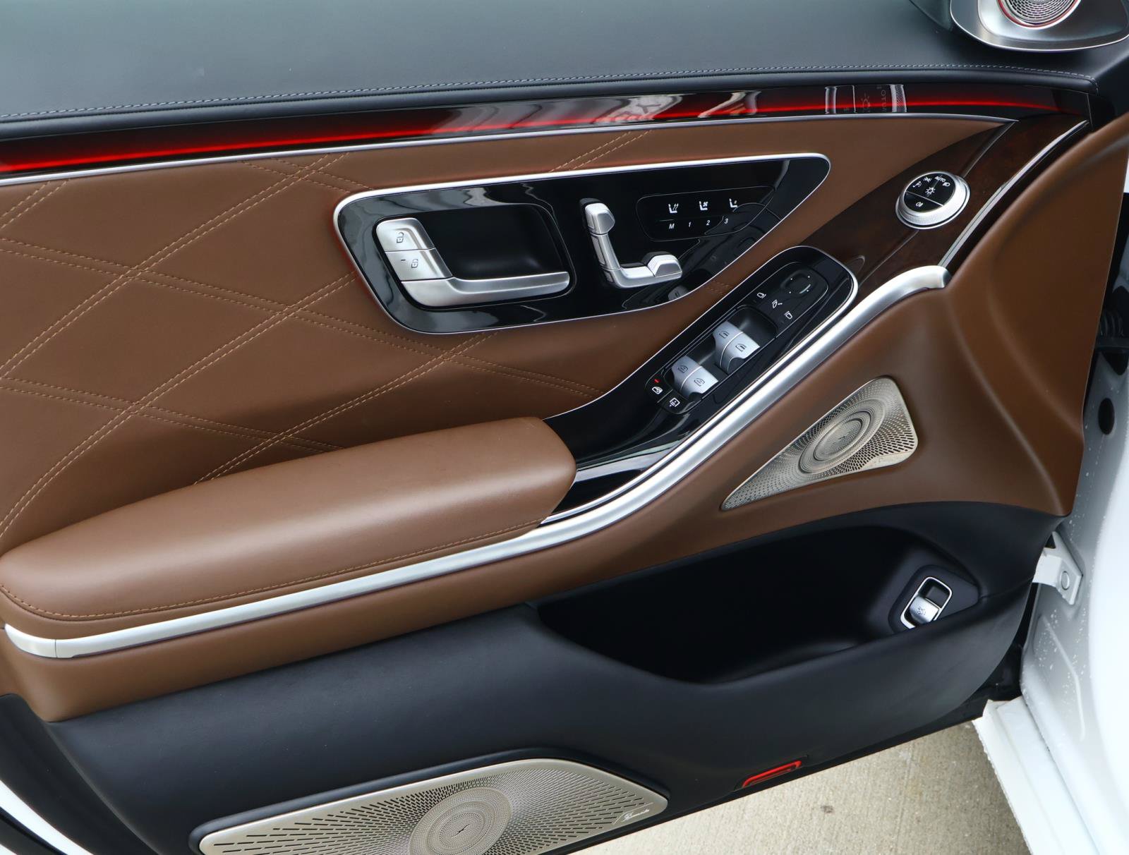 Used 2024 Mercedes-Benz Maybach S 680 4MATIC image 16