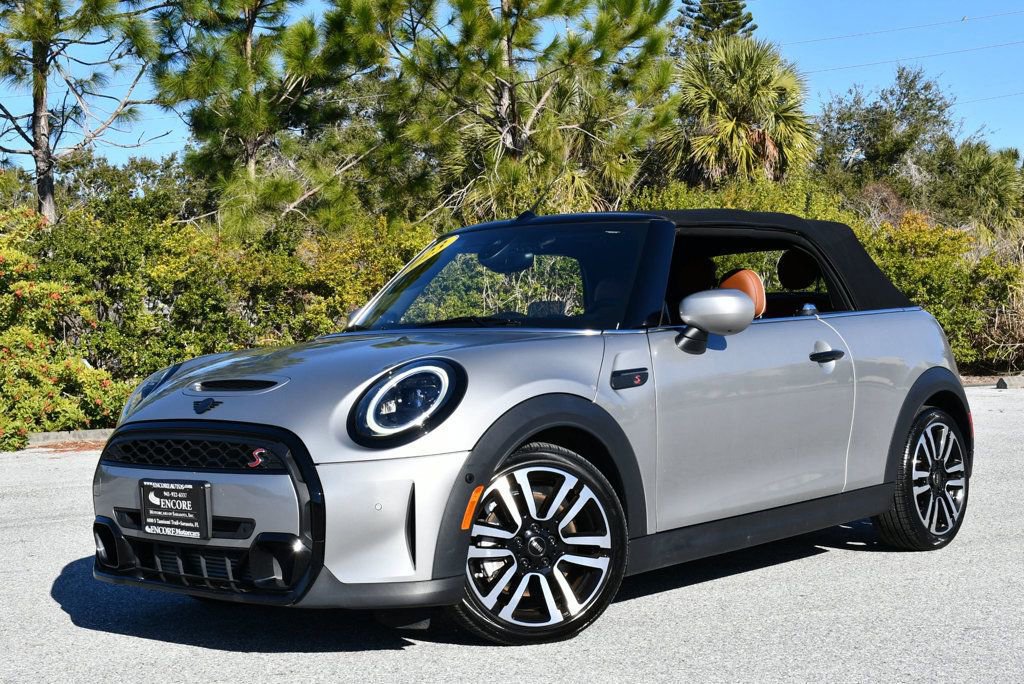 Used 2023 MINI Cooper S image 25