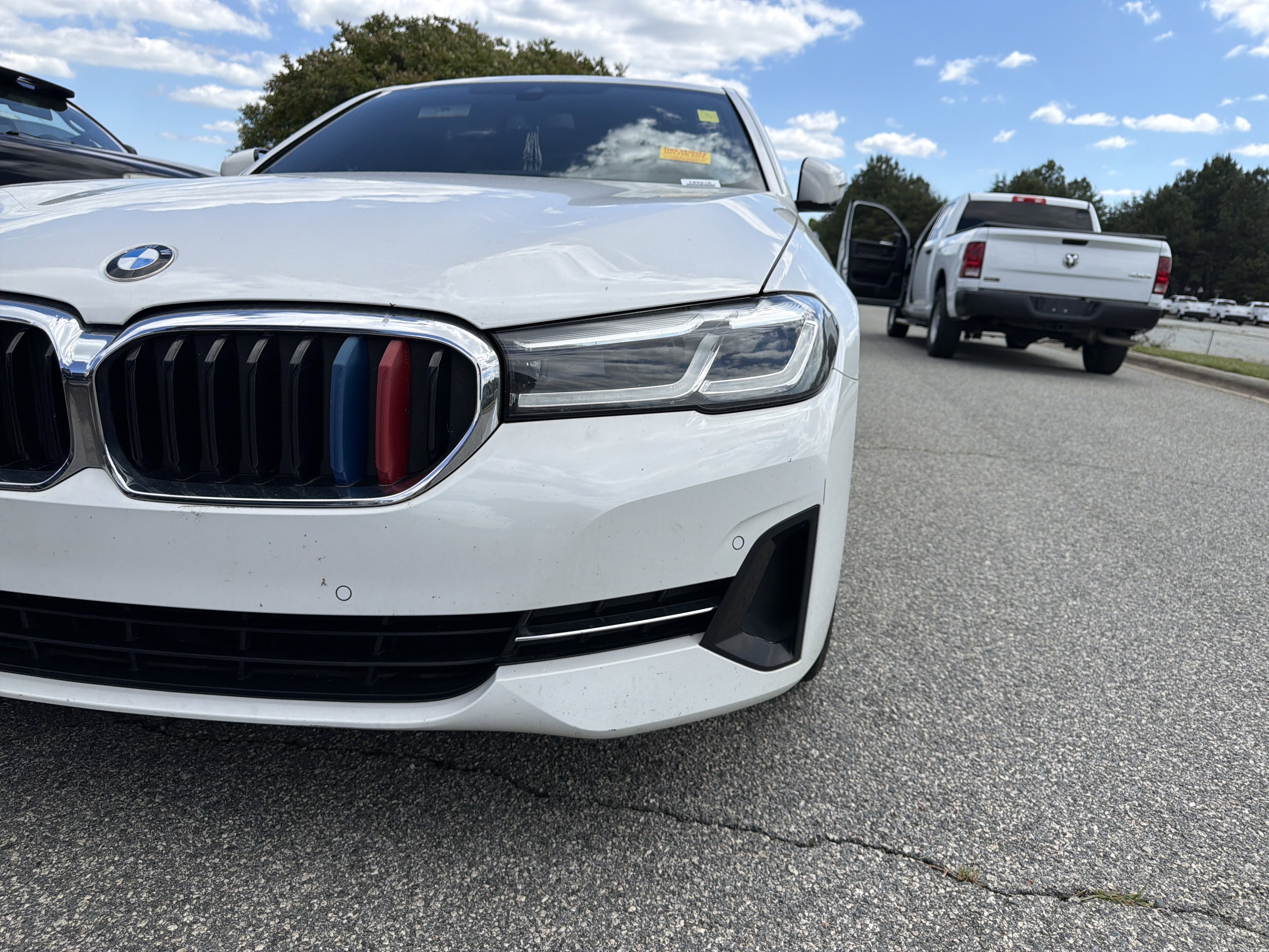 Used 2021 BMW 530i w/ Convenience Package RWD image 6