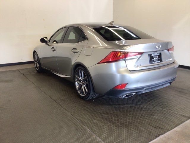 Used 2017 Lexus IS 200t F Sport w/ F Sport Package RWD image 4