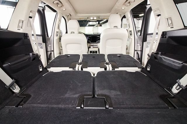 Certified 2024 Volvo XC90 T8 Ultimate w/ Lounge Package AWD/4WD image 30