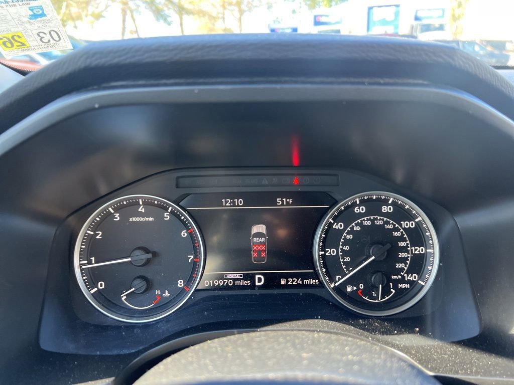 Used 2025 Mitsubishi Outlander SE image 3