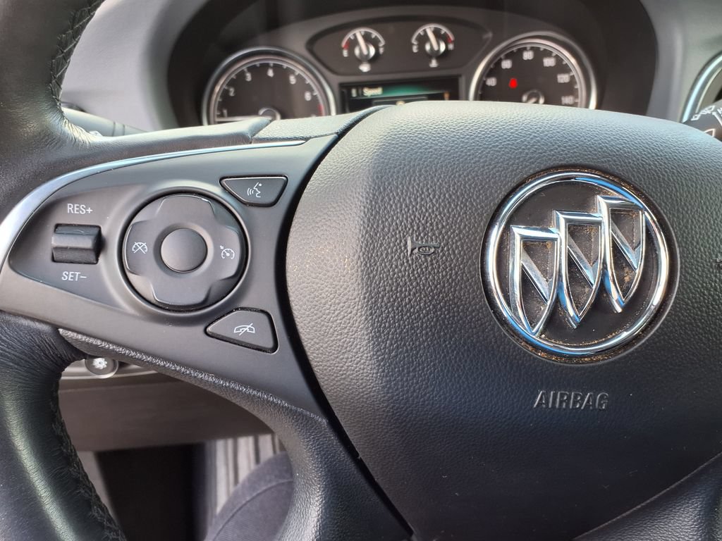 Used 2019 Buick Enclave Essence FWD image 24