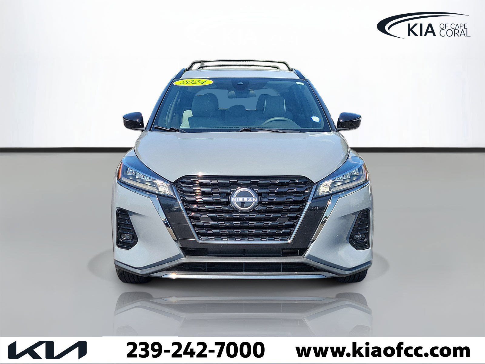 Used 2024 Nissan Kicks SR w/ SR Premium Package FWD video 2
