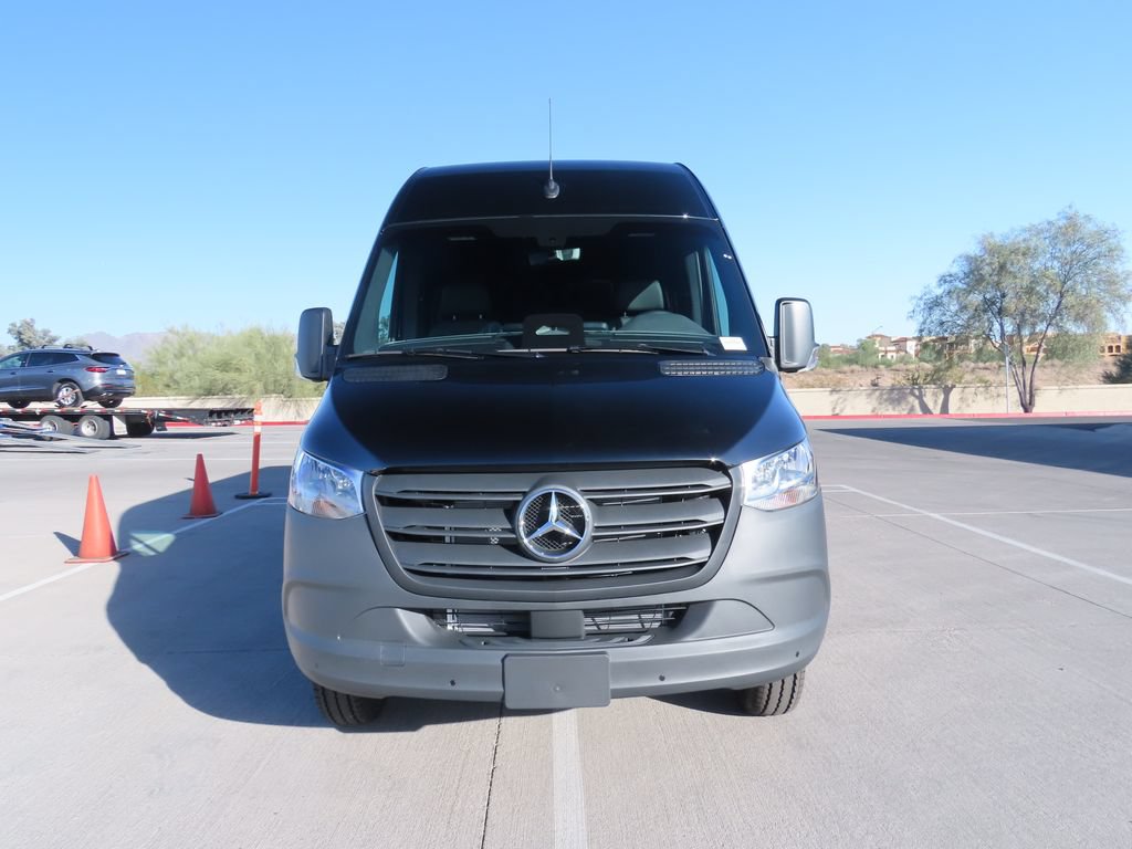 Used 2025 Mercedes-Benz Sprinter 3500 image 2