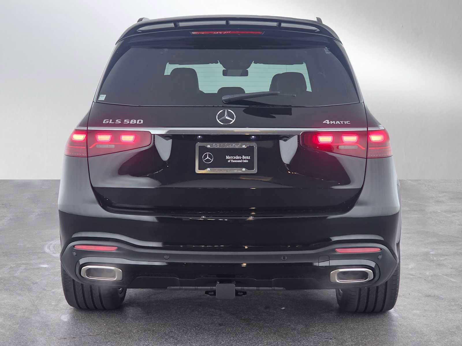 New 2026 Mercedes-Benz GLS 580 4MATIC image 4