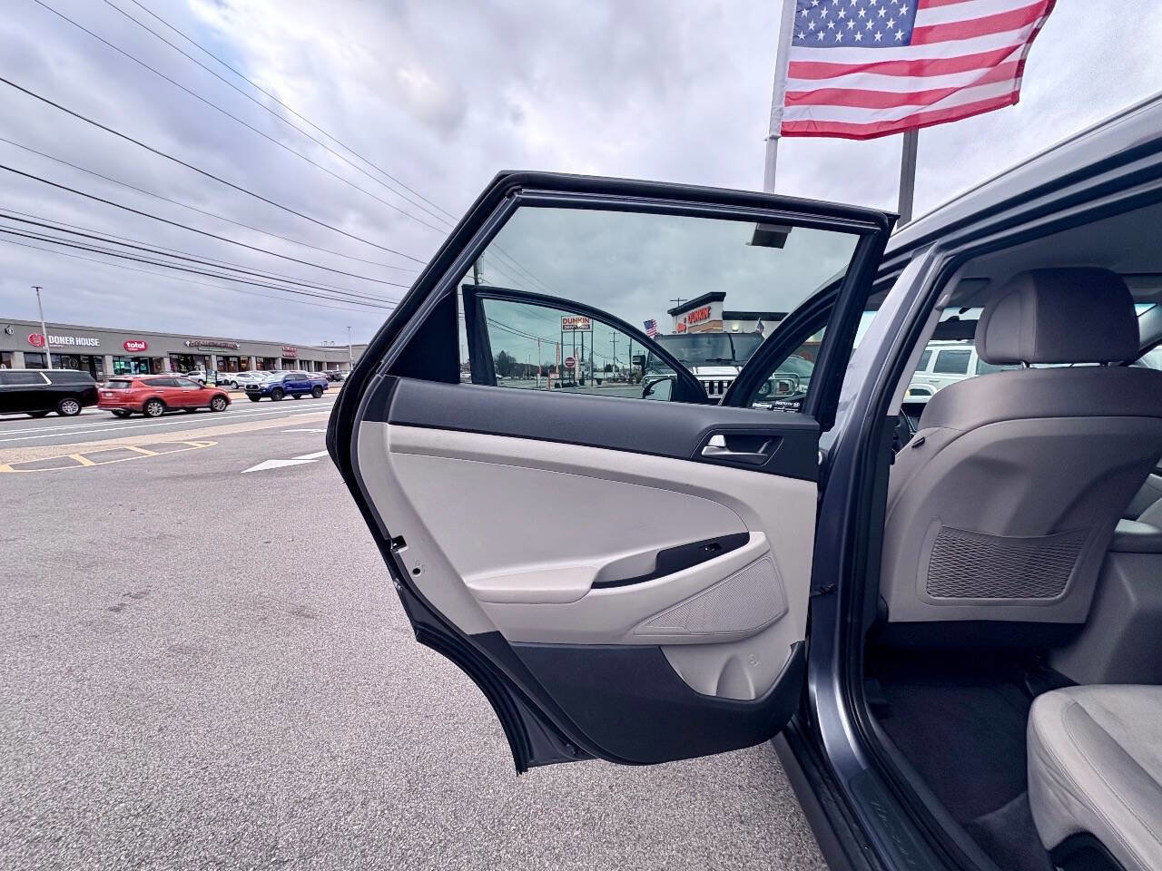 Used 2016 Hyundai Tucson SE w/ Option Group 02 image 23