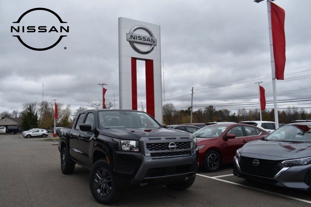 Used 2025 Nissan Frontier SV