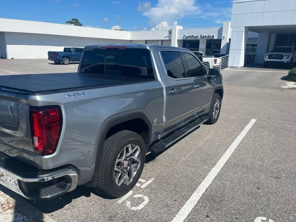 Used 2025 GMC Sierra 1500 SLT w/ SLT Premium Plus Package AWD/4WD image 4