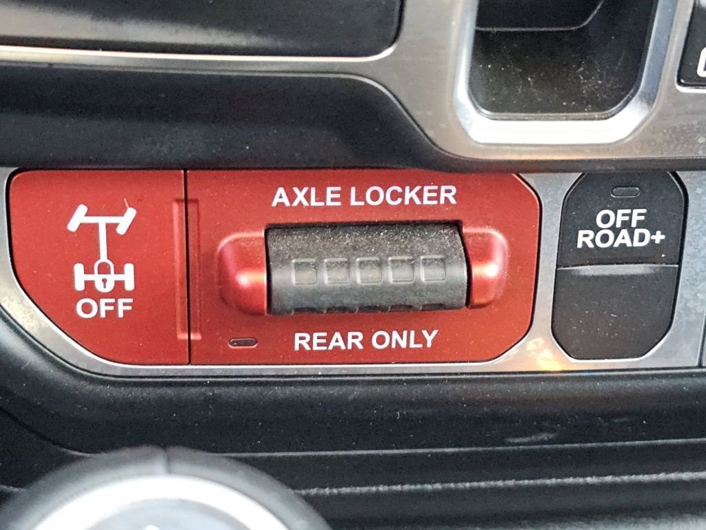 Used 2023 Jeep Gladiator Mojave w/ Cold Weather Group AWD/4WD image 12