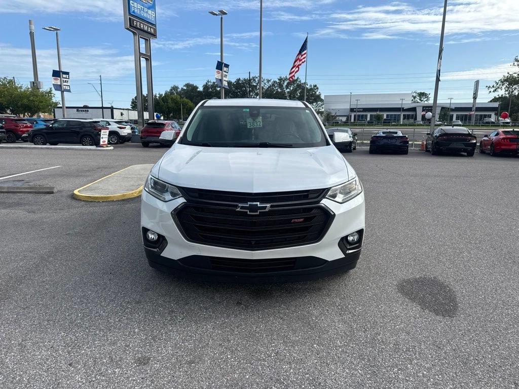 Certified 2021 Chevrolet Traverse RS w/ LPO, Cargo Package FWD image 2