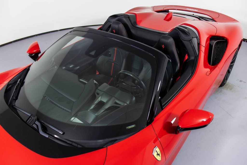 Certified 2022 Ferrari SF90 Spider image 32