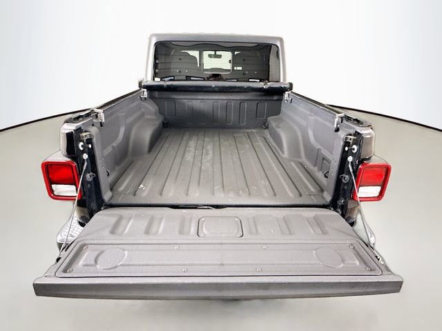 Used 2021 Jeep Gladiator Sport w/ Quick Order Package 24Q 80Th AWD/4WD image 24