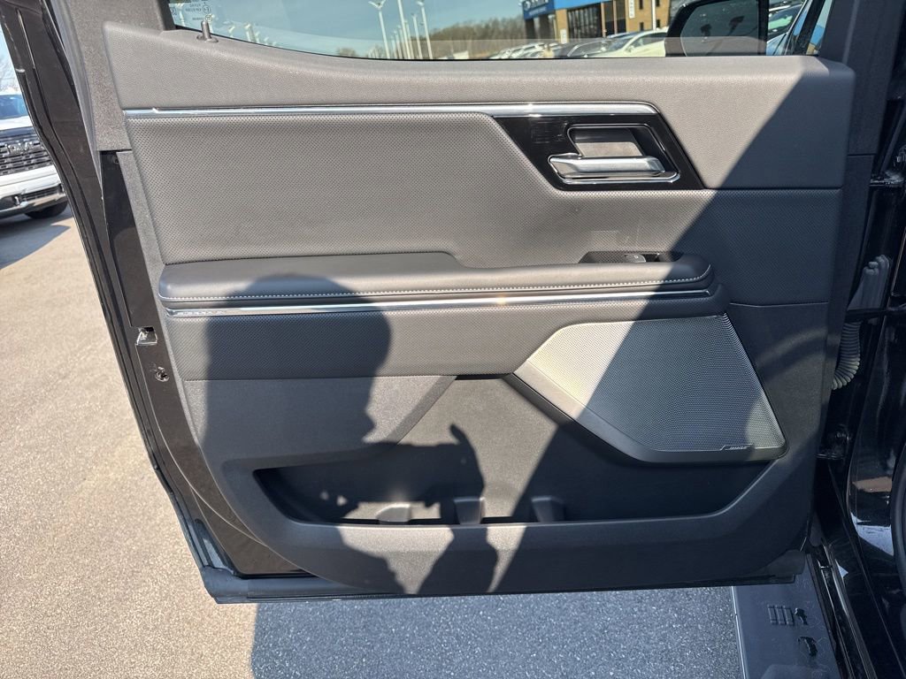 Used 2025 GMC Sierra EV Denali image 30