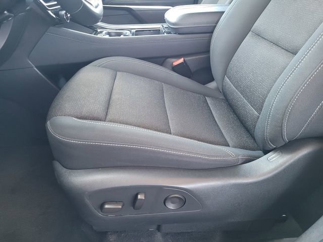 Used 2024 Chevrolet Traverse LT image 16