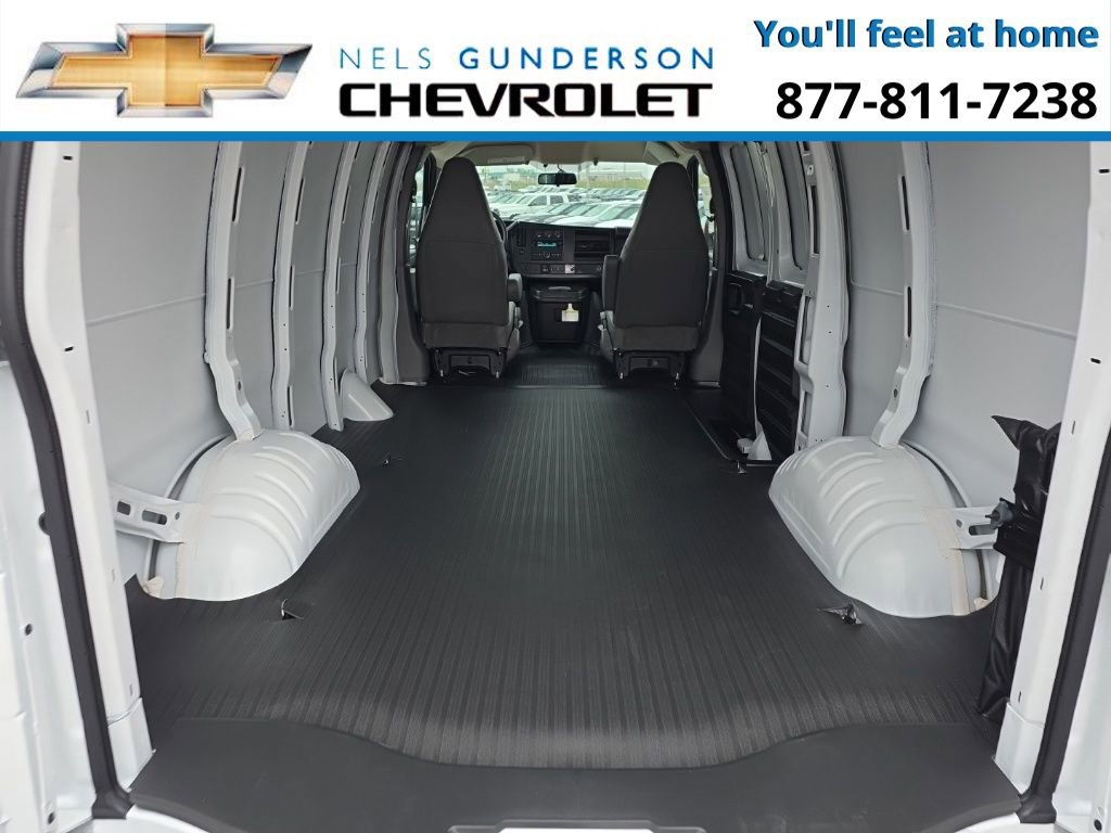 New 2025 Chevrolet Express 2500 w/ Driver Convenience Package RWD image 15