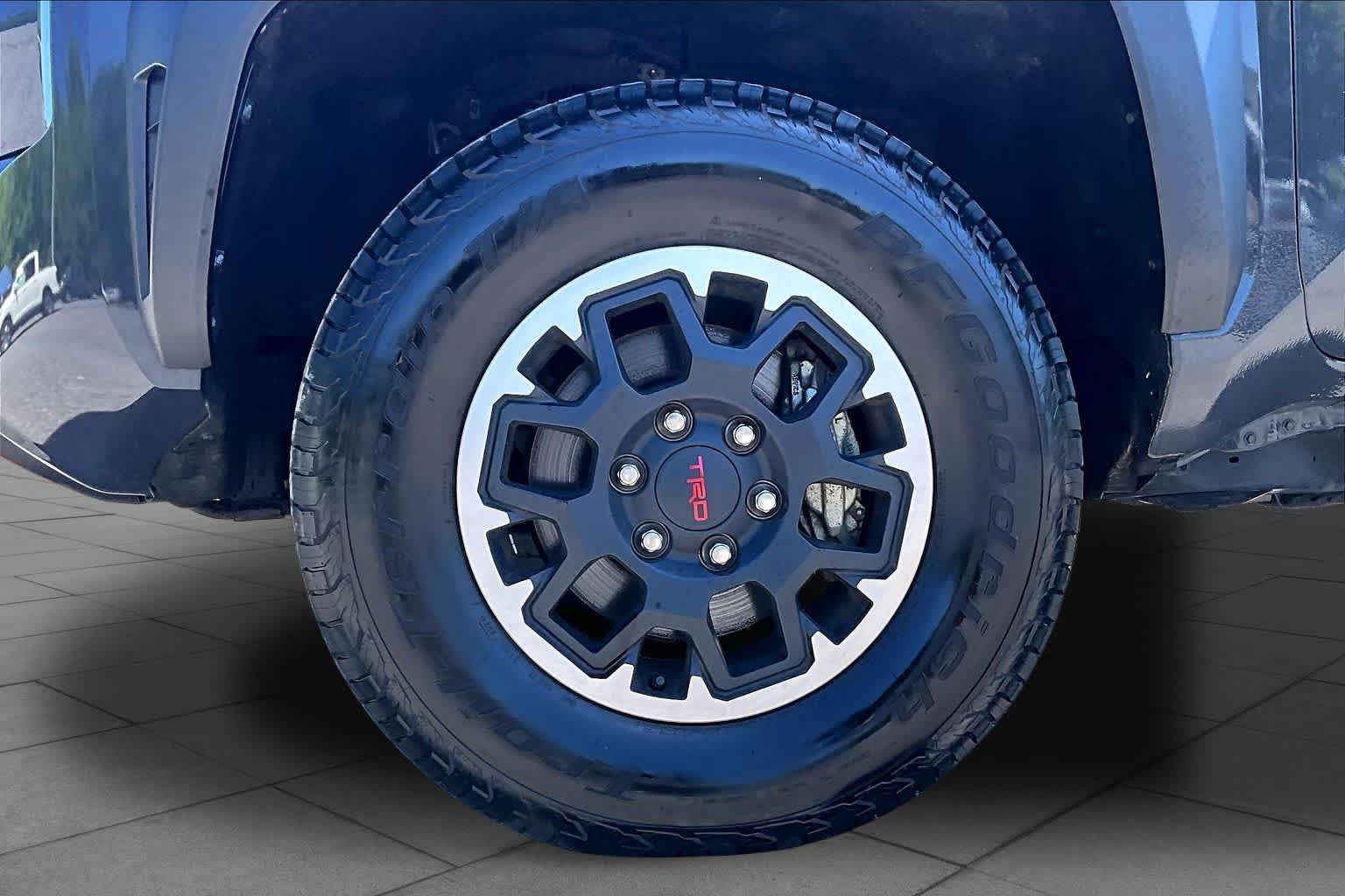 Used 2024 Toyota Tacoma TRD Off-Road AWD/4WD image 11