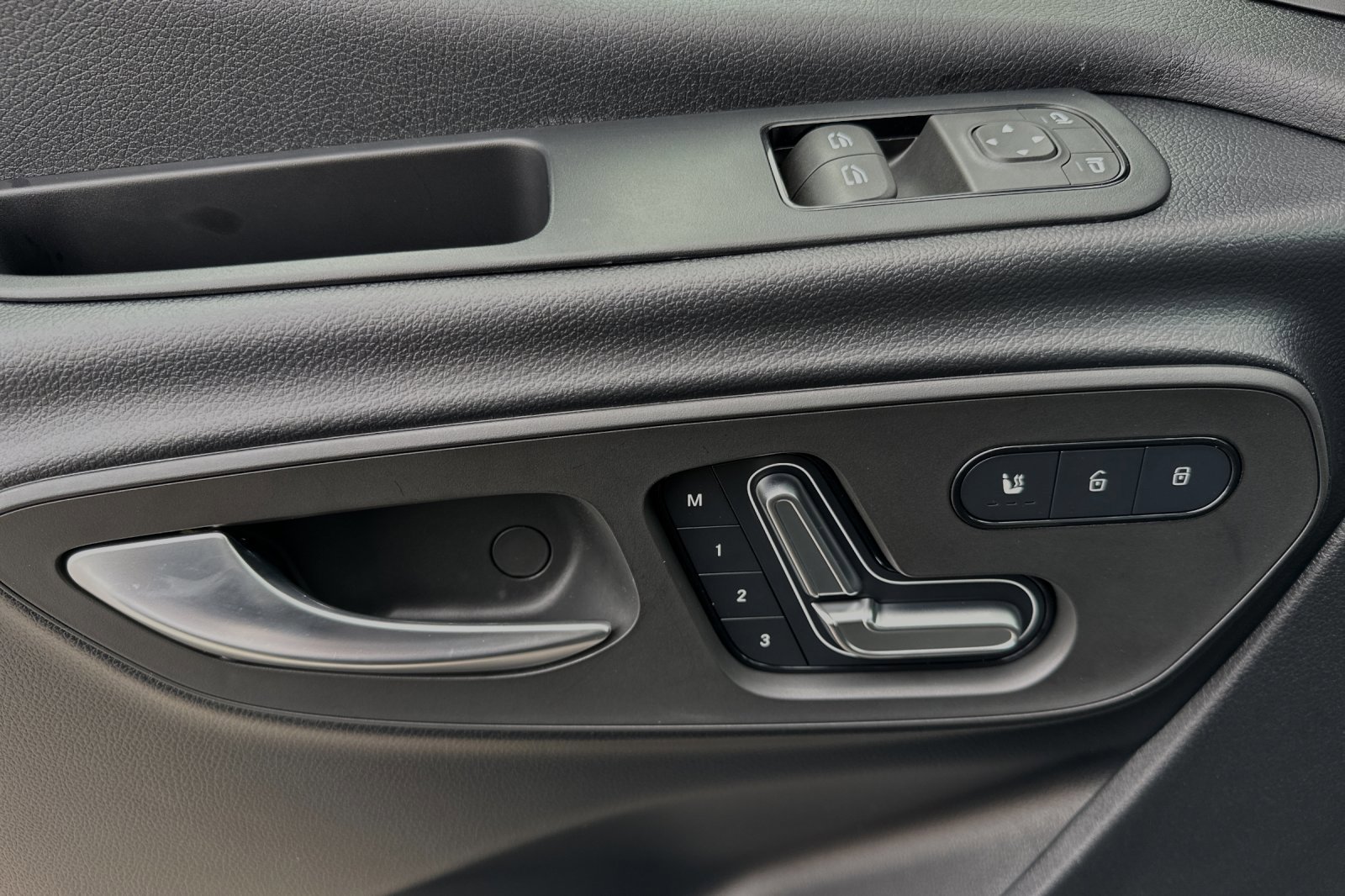 New 2024 Mercedes-Benz Sprinter 3500 image 11