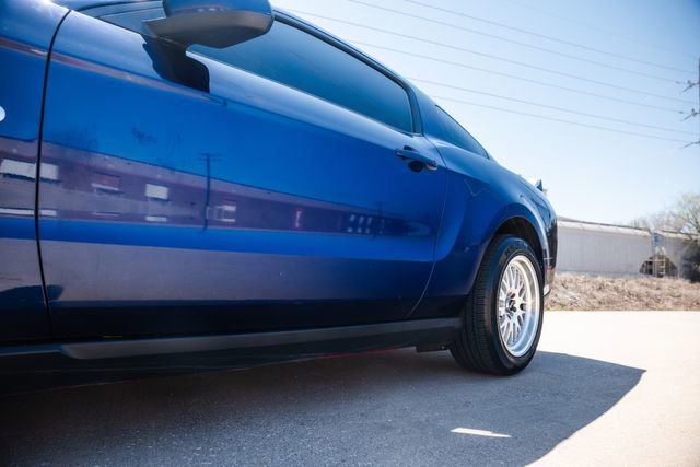 Used 2012 Ford Mustang GT Premium w/ Security Pkg RWD image 27