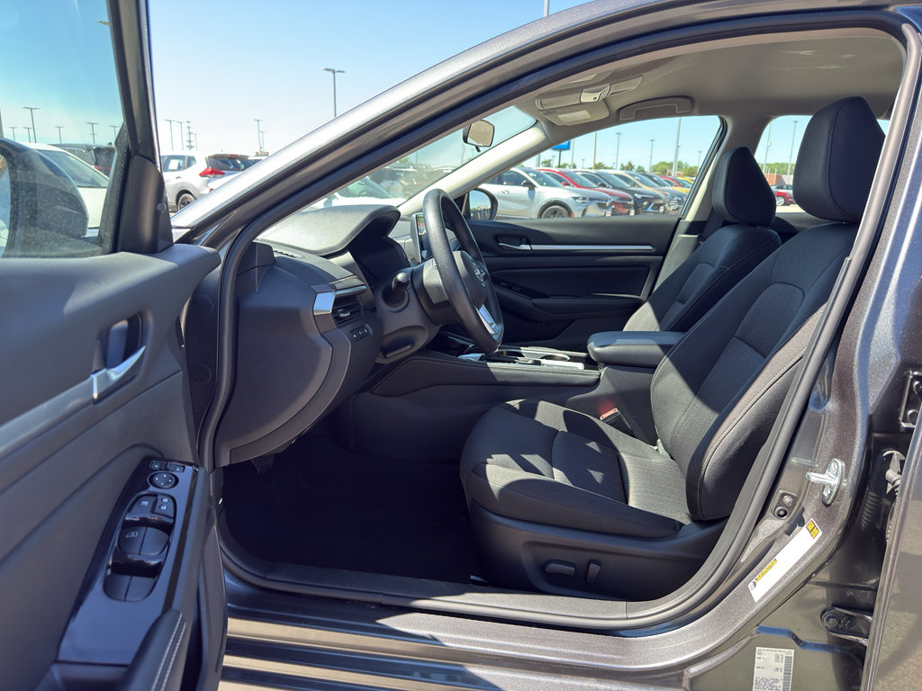 Certified 2023 Nissan Altima 2.5 SV AWD/4WD image 11
