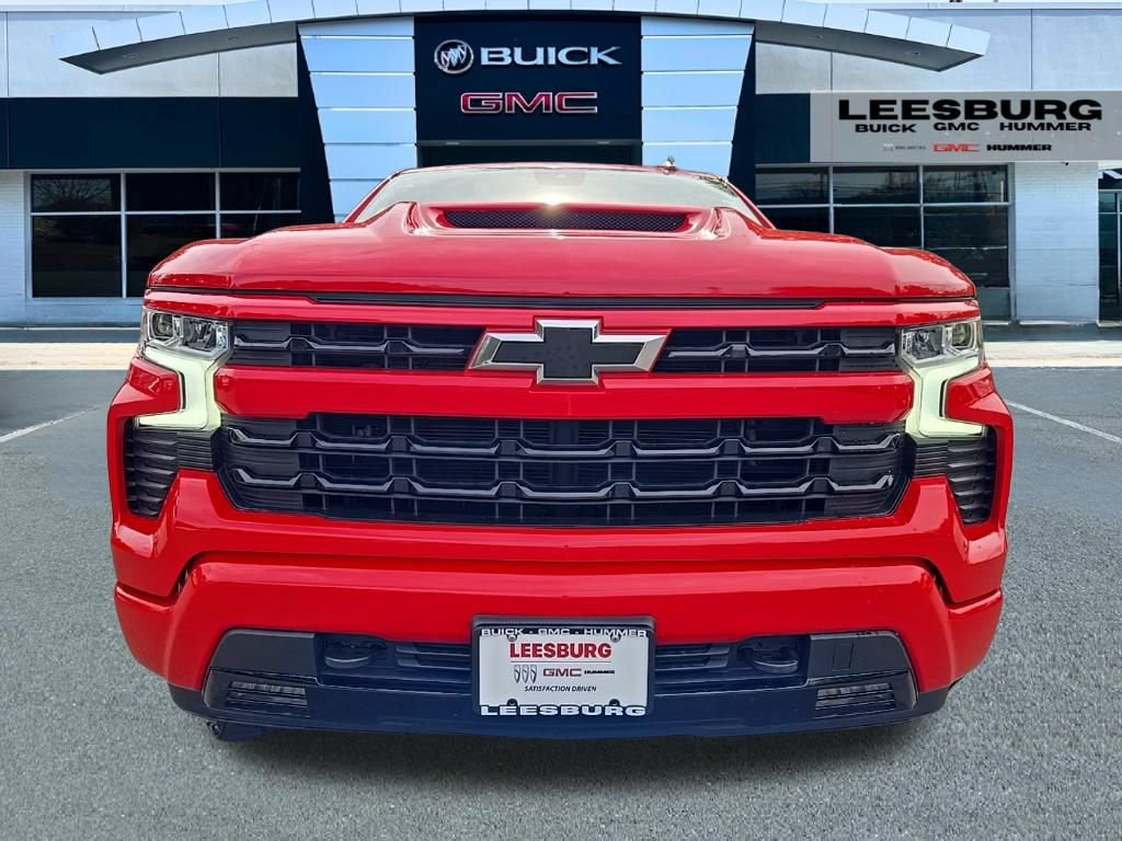 Used 2023 Chevrolet Silverado 1500 RST w/ Convenience Package II AWD/4WD image 2