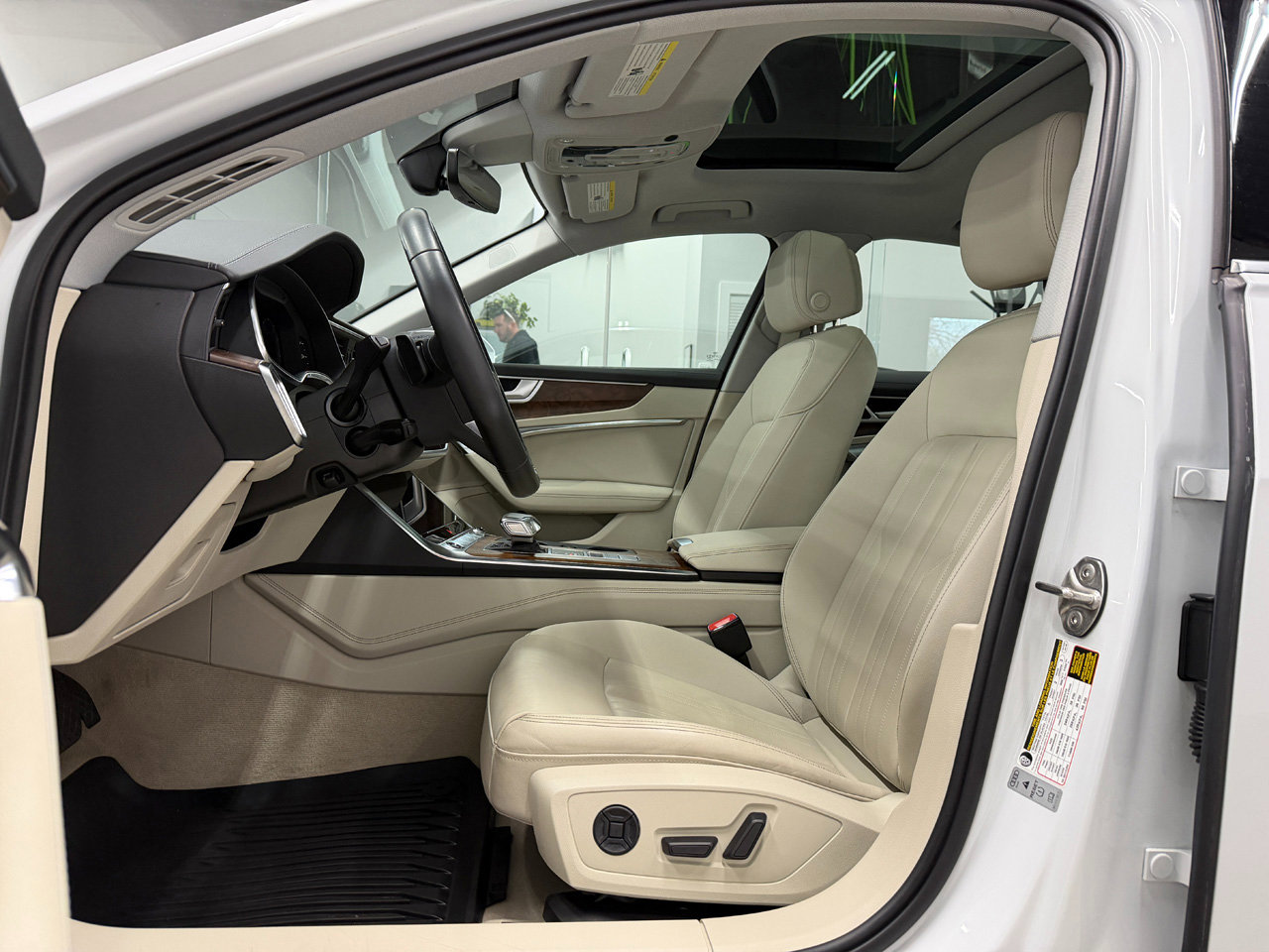 Used 2022 Audi A6 Premium Plus image 8