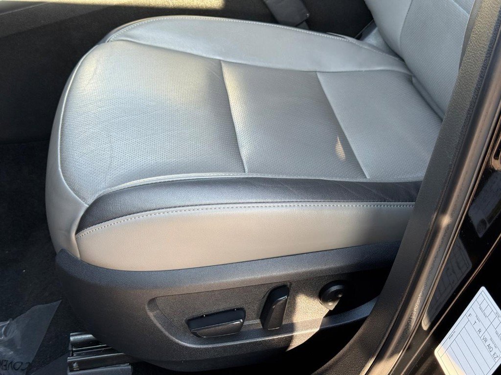 Used 2024 INFINITI QX50 Luxe image 26