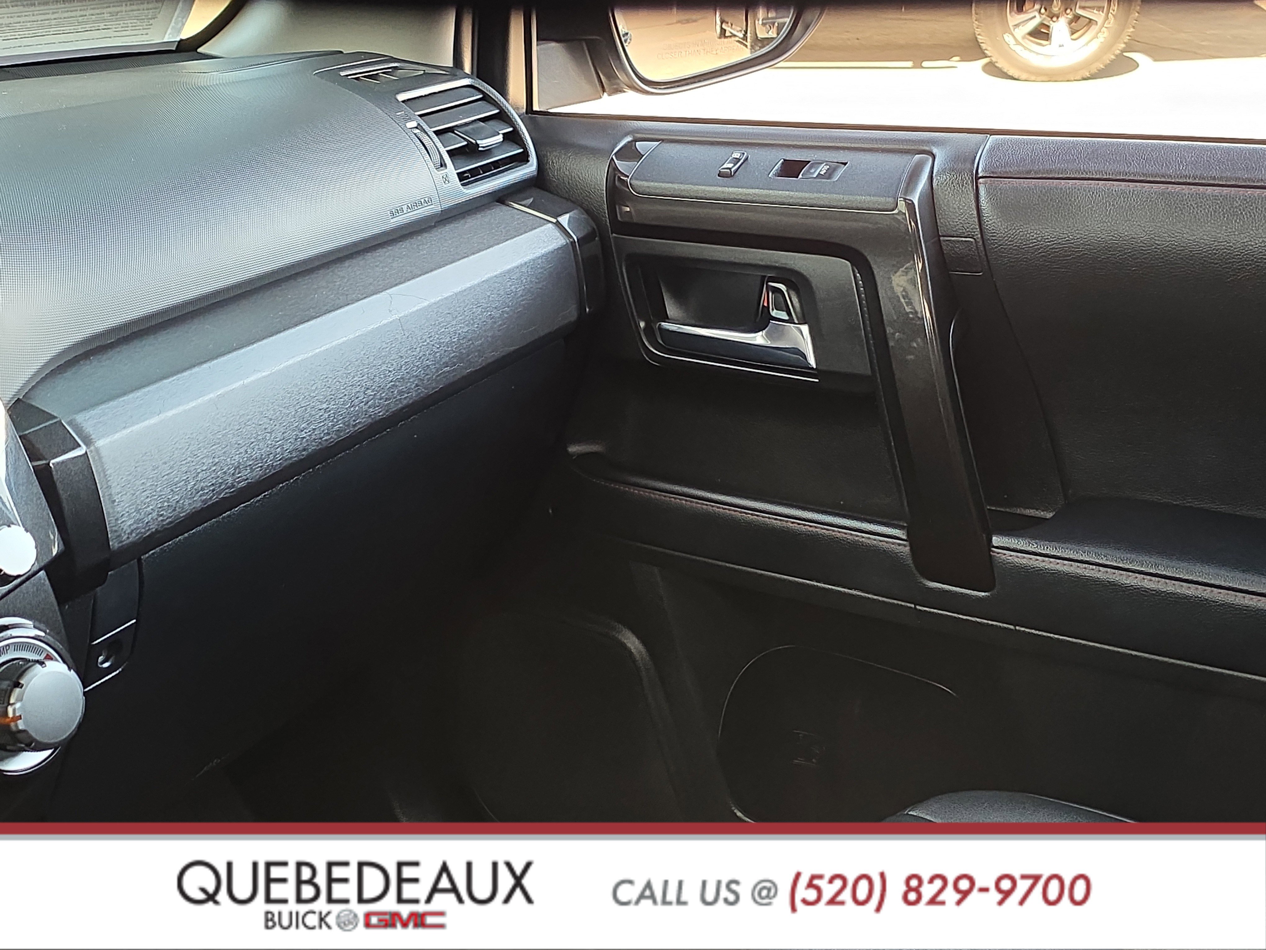 Used 2021 Toyota 4Runner Venture w/ Moonroof Package AWD/4WD image 25