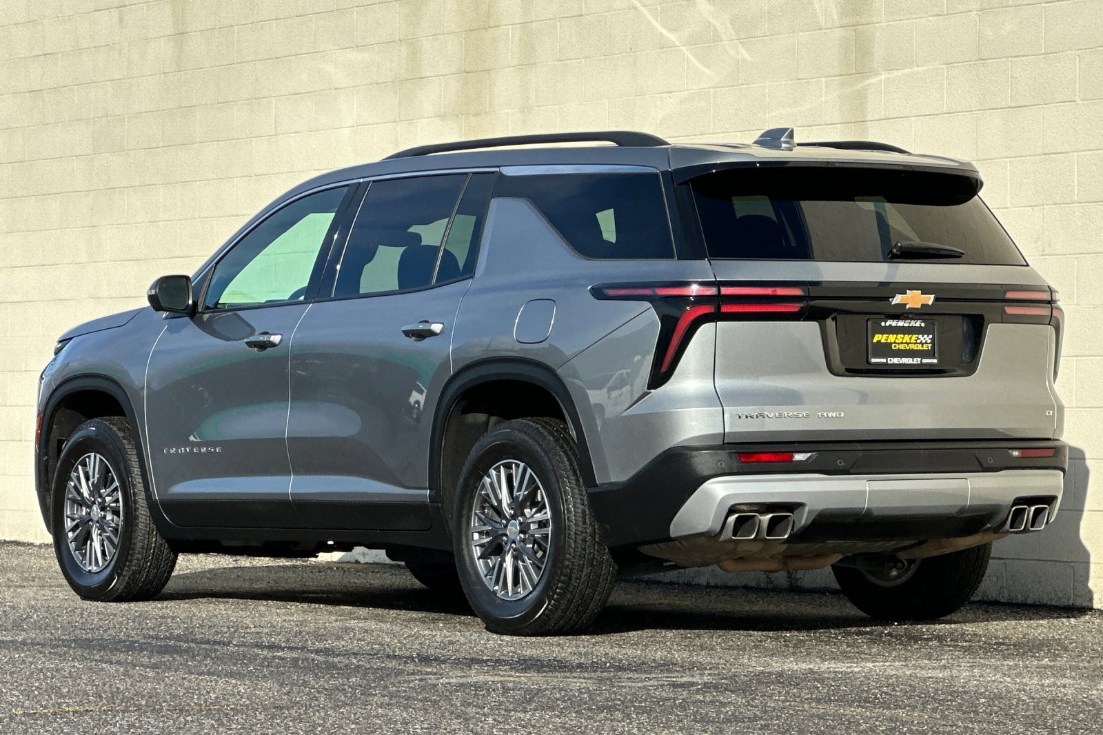 Certified 2024 Chevrolet Traverse LT image 6