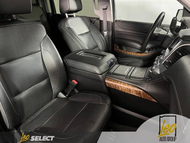Used 2019 Chevrolet Suburban Premier AWD/4WD image 29