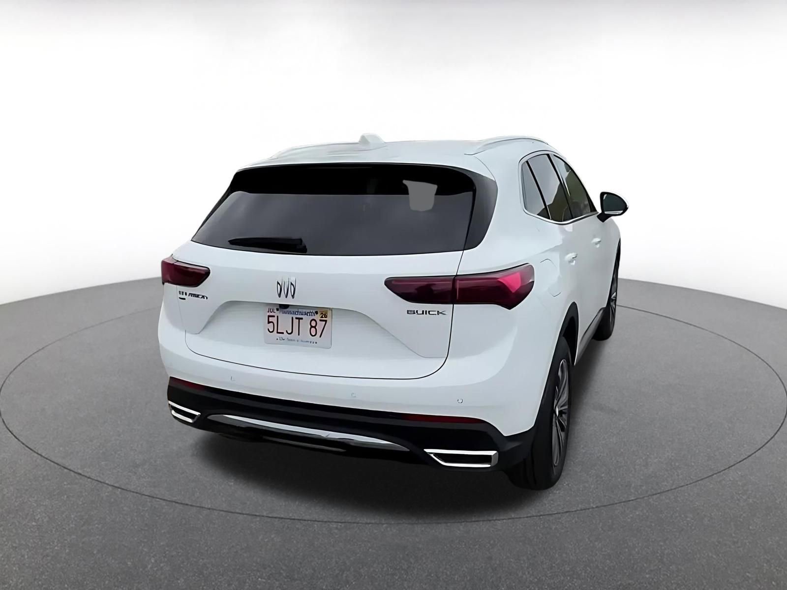 Used 2024 Buick Envision Preferred AWD/4WD image 14
