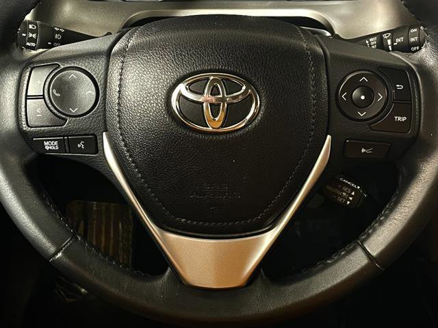 Used 2017 Toyota RAV4 Limited image 11
