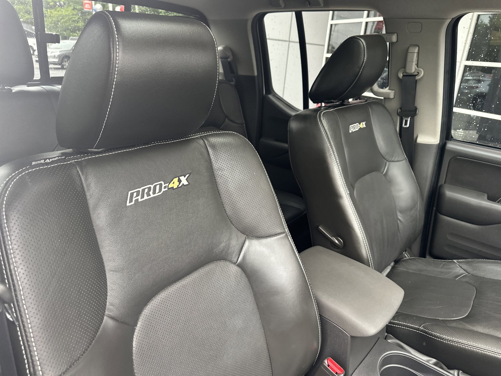 Used 2020 Nissan Frontier PRO-4X w/ Pro-4x Utility Package AWD/4WD image 32