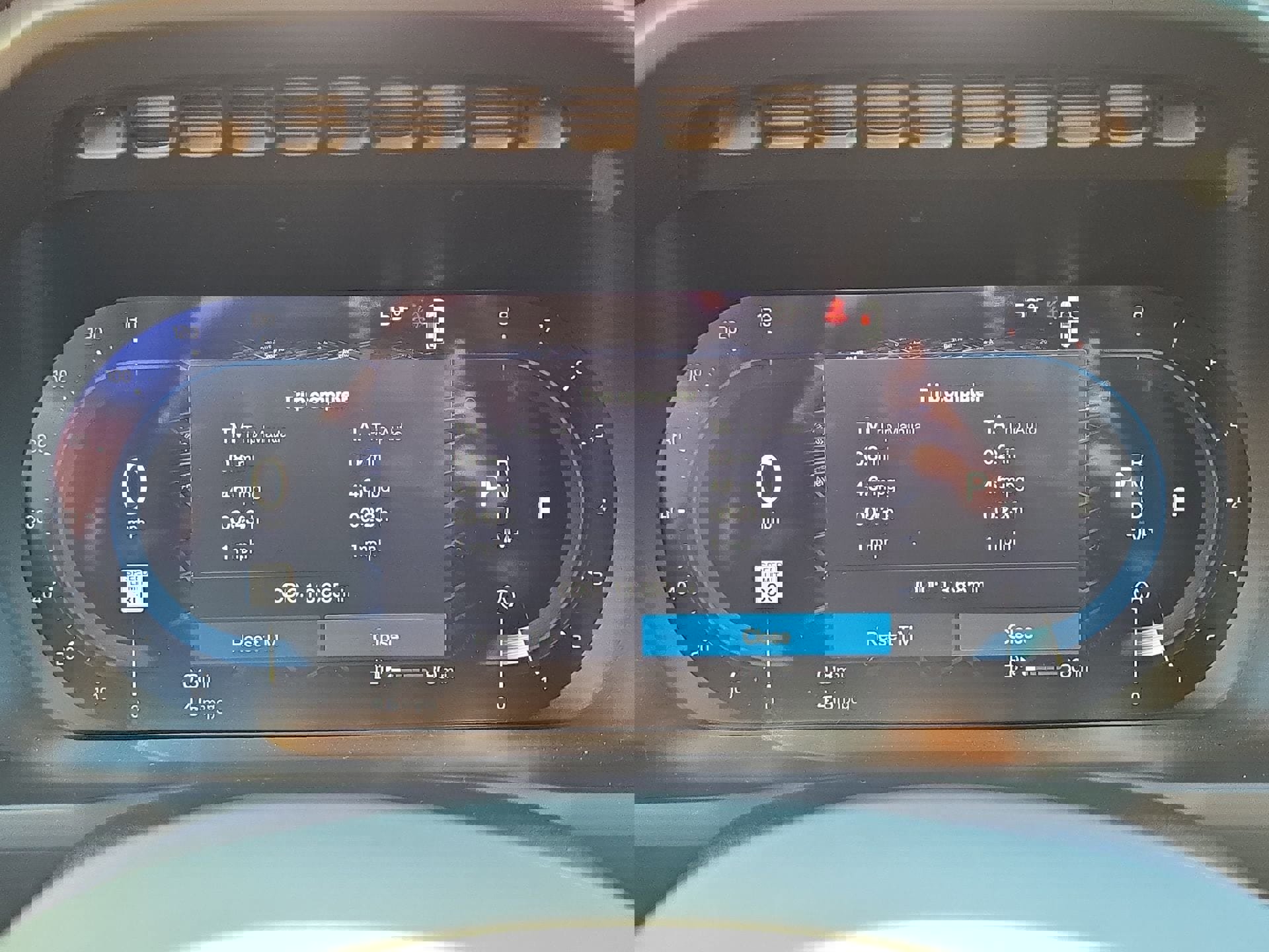 Used 2025 Volvo XC90 B5 Plus w/ Protection Package Premier image 20