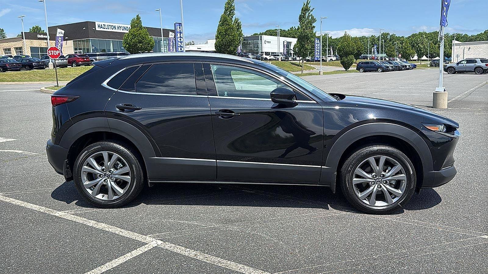 Certified 2025 MAZDA CX-30 AWD 2.5 S w/ Premium Package image 3