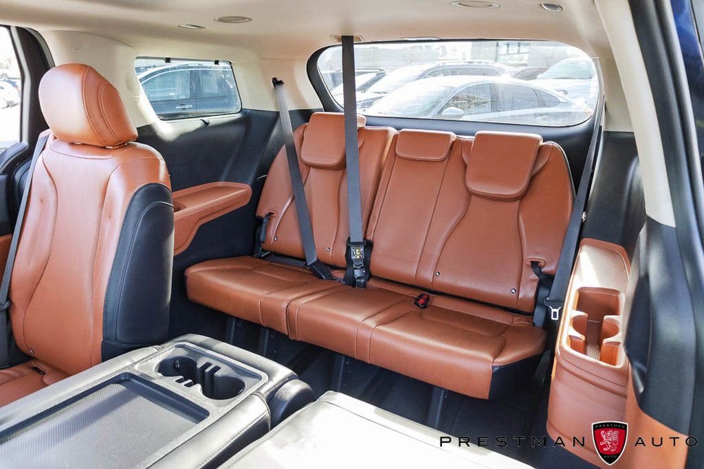 Used 2025 Kia Carnival SX image 37