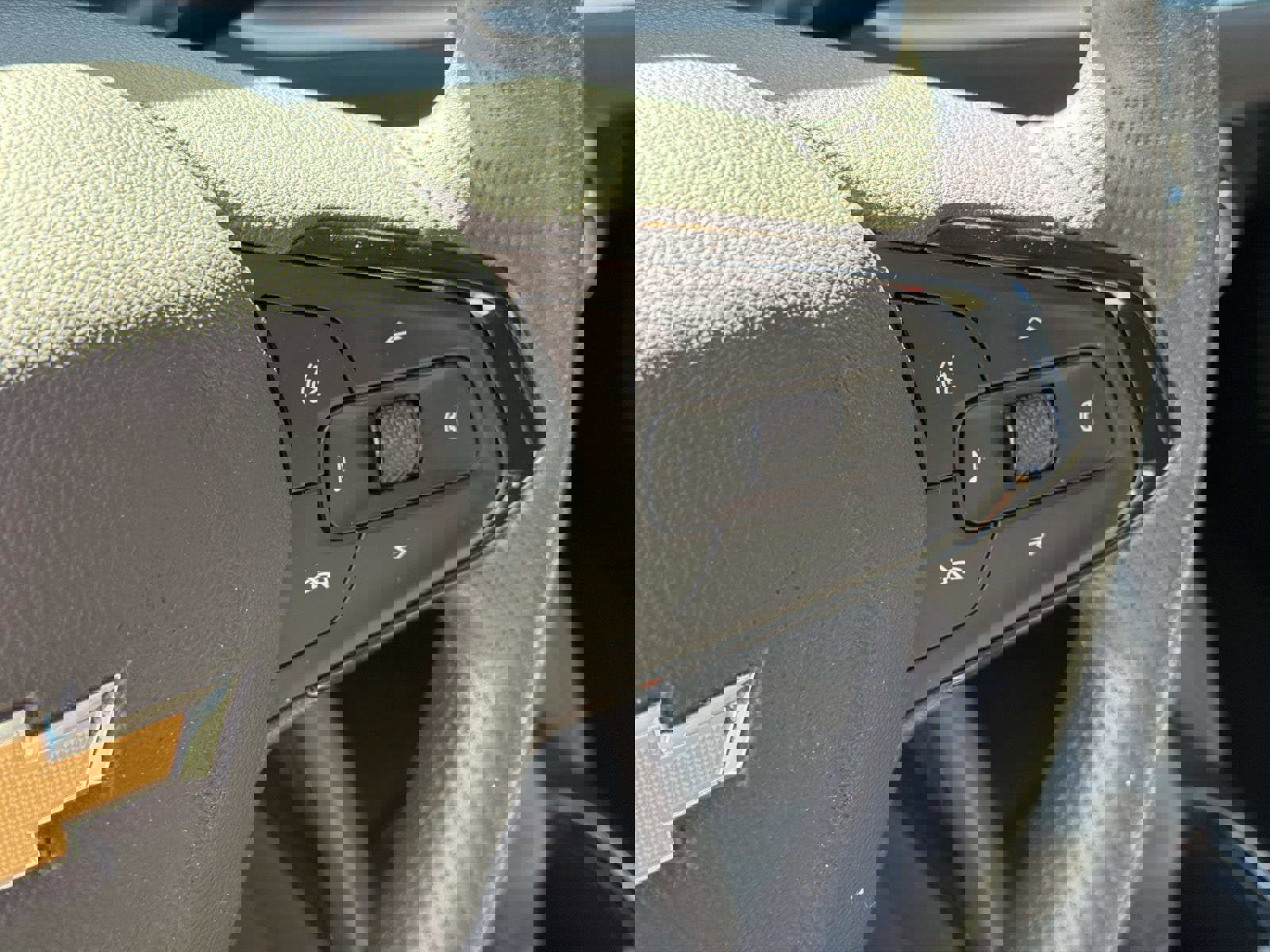 Used 2025 Chevrolet TrailBlazer LT image 8