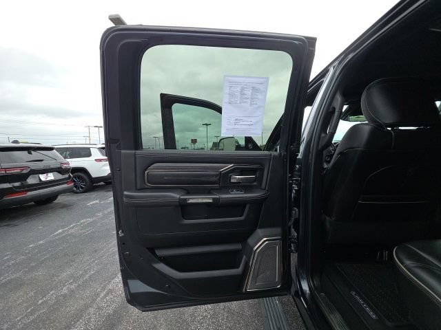 Used 2021 RAM 3500 Limited AWD/4WD image 15