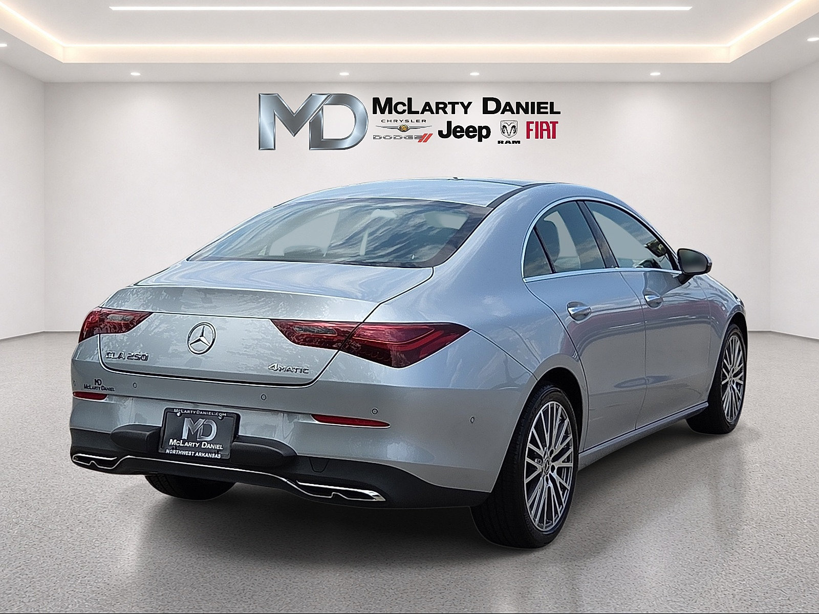 Used 2025 Mercedes-Benz CLA 250 4MATIC image 5